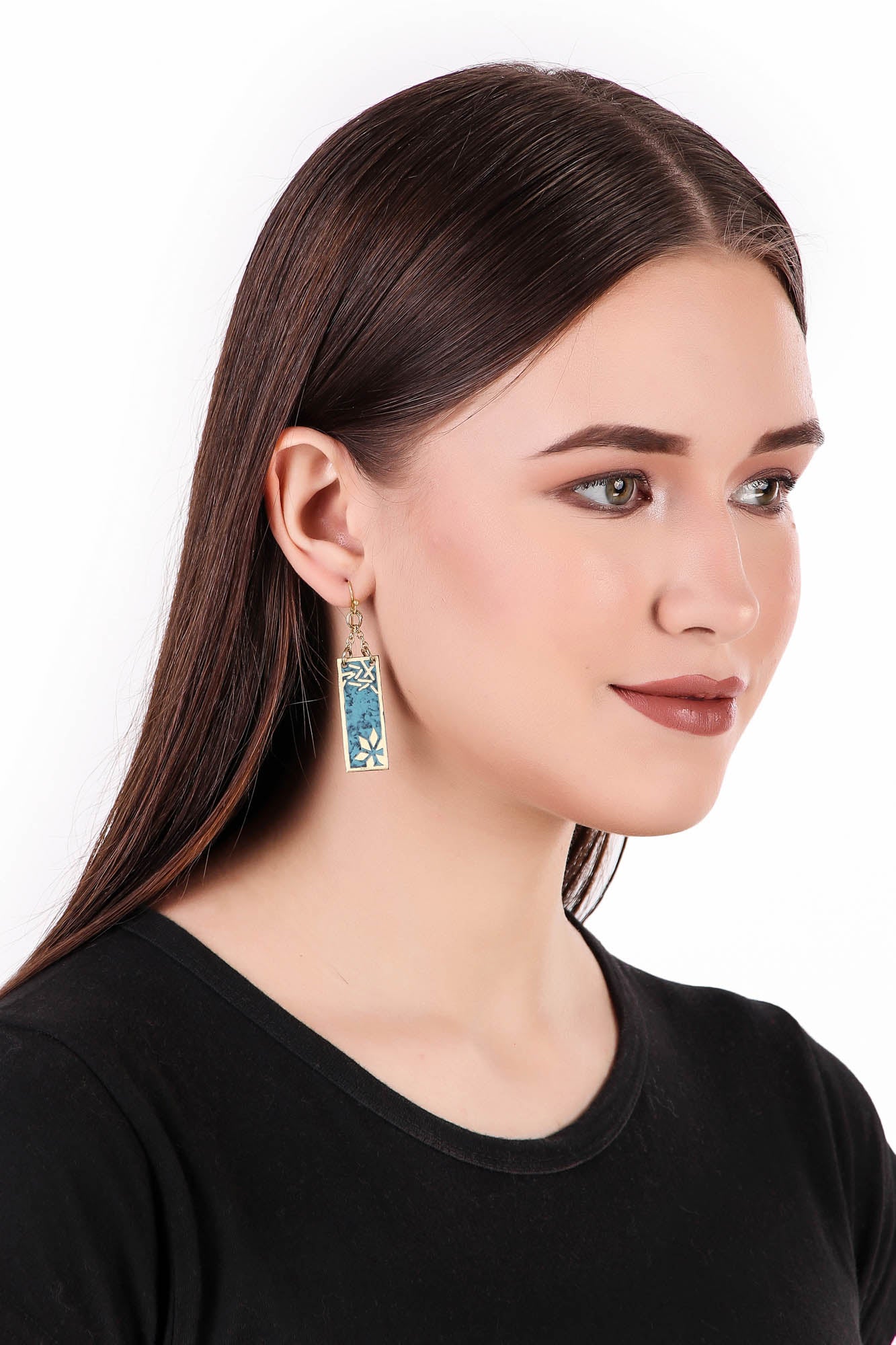 Vaatika rectangle earrings