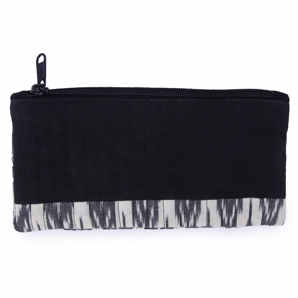 Ila pouch